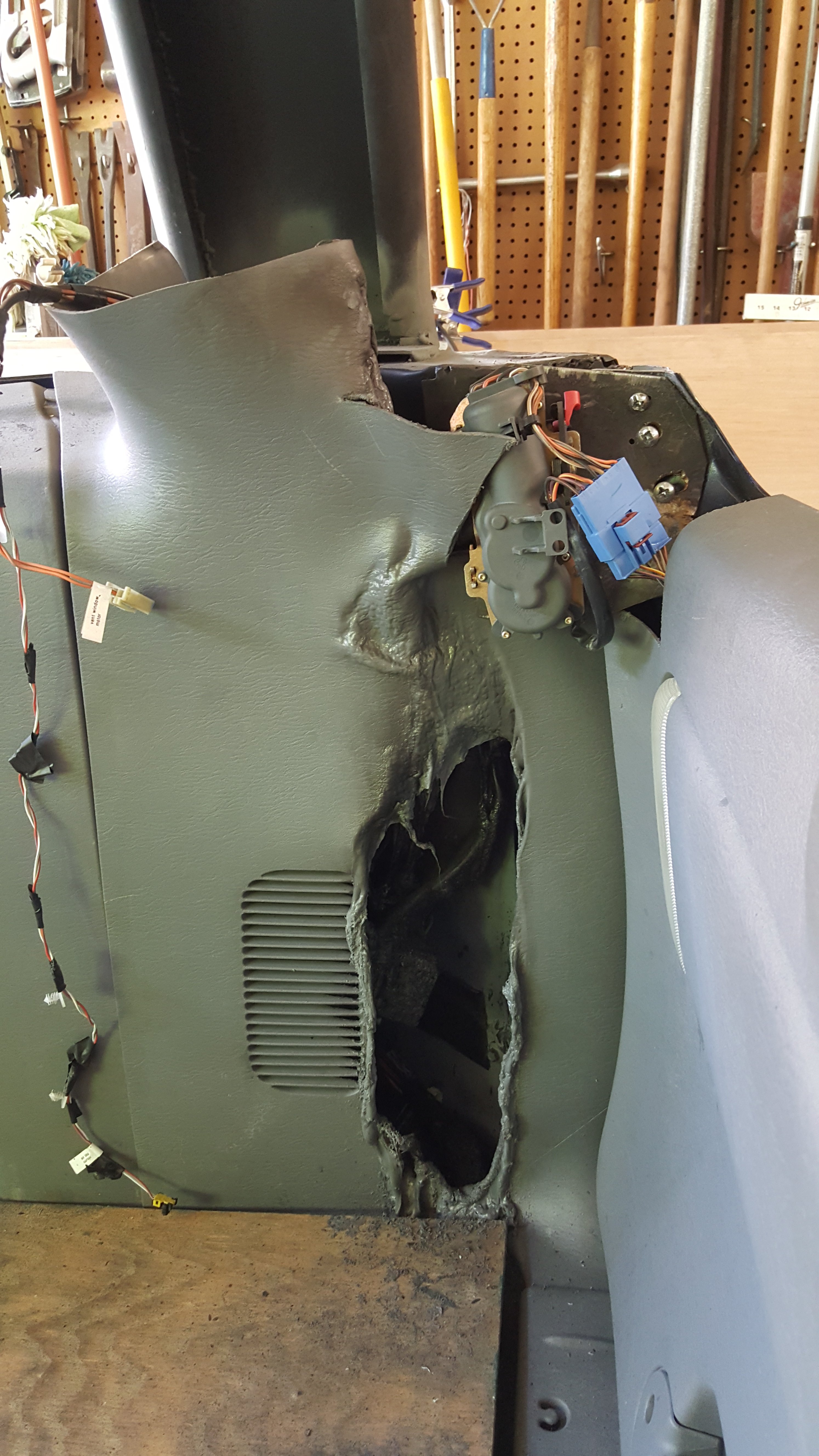 2005 Doge Grand Caravan Fire In The Hole!